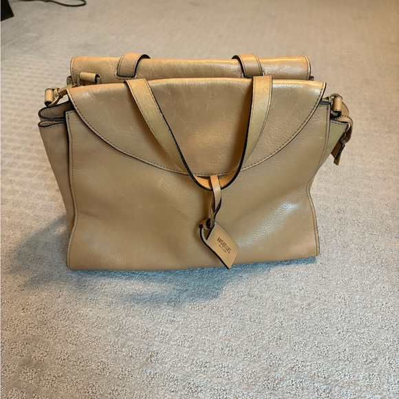 Kate Spade Saturday Tan Leather Large Satchel with Metal Hardware. EUC - Picture 3 of 12
